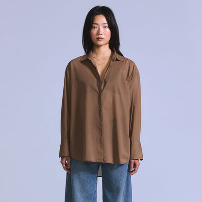LEVI'S® BLUE TAB™ WOMEN'S LONG-SLEEVE WOVEN SHIRT - BROWN