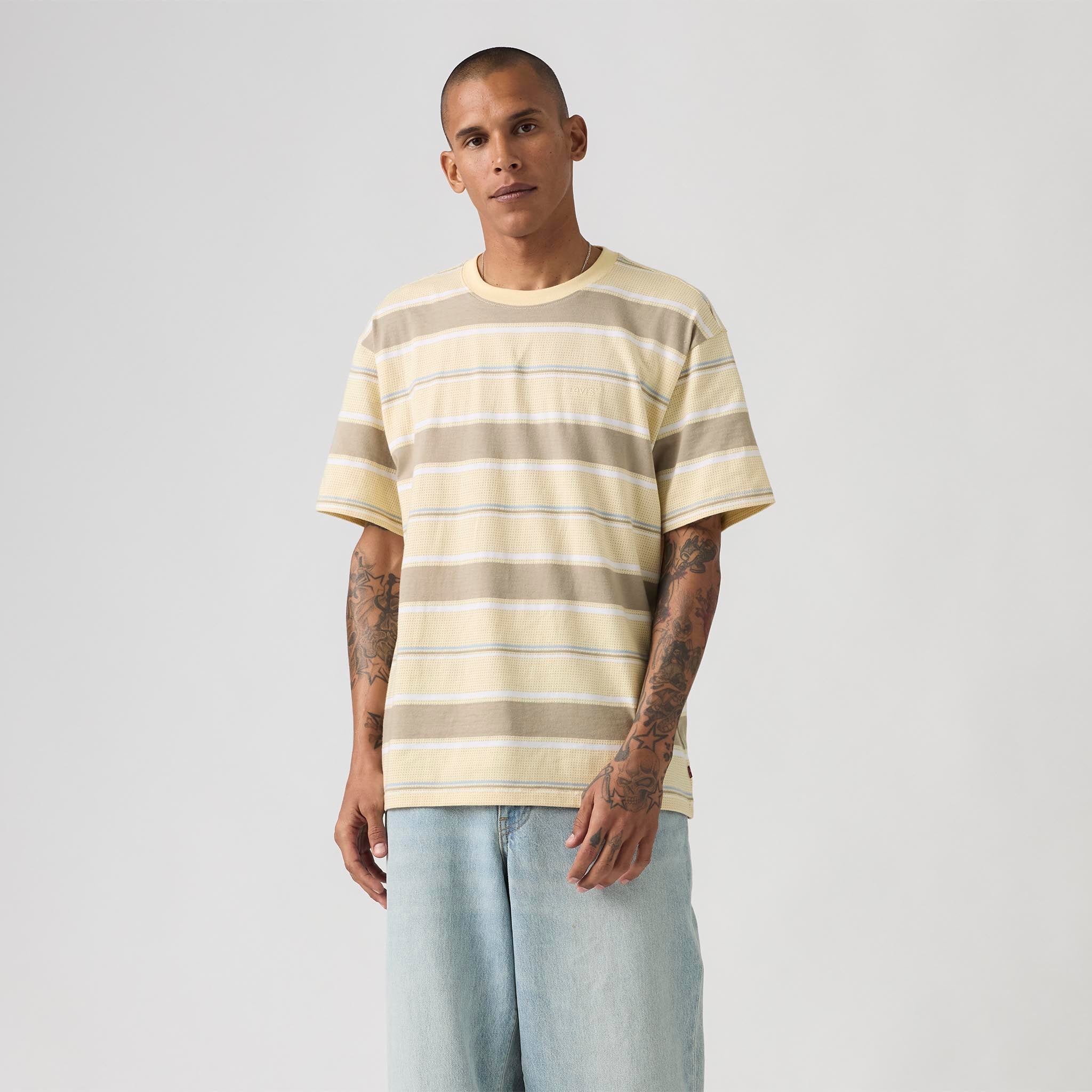LEVI'S® MEN'S RED TAB VINTAGE T-SHIRT - MULTI COLOUR