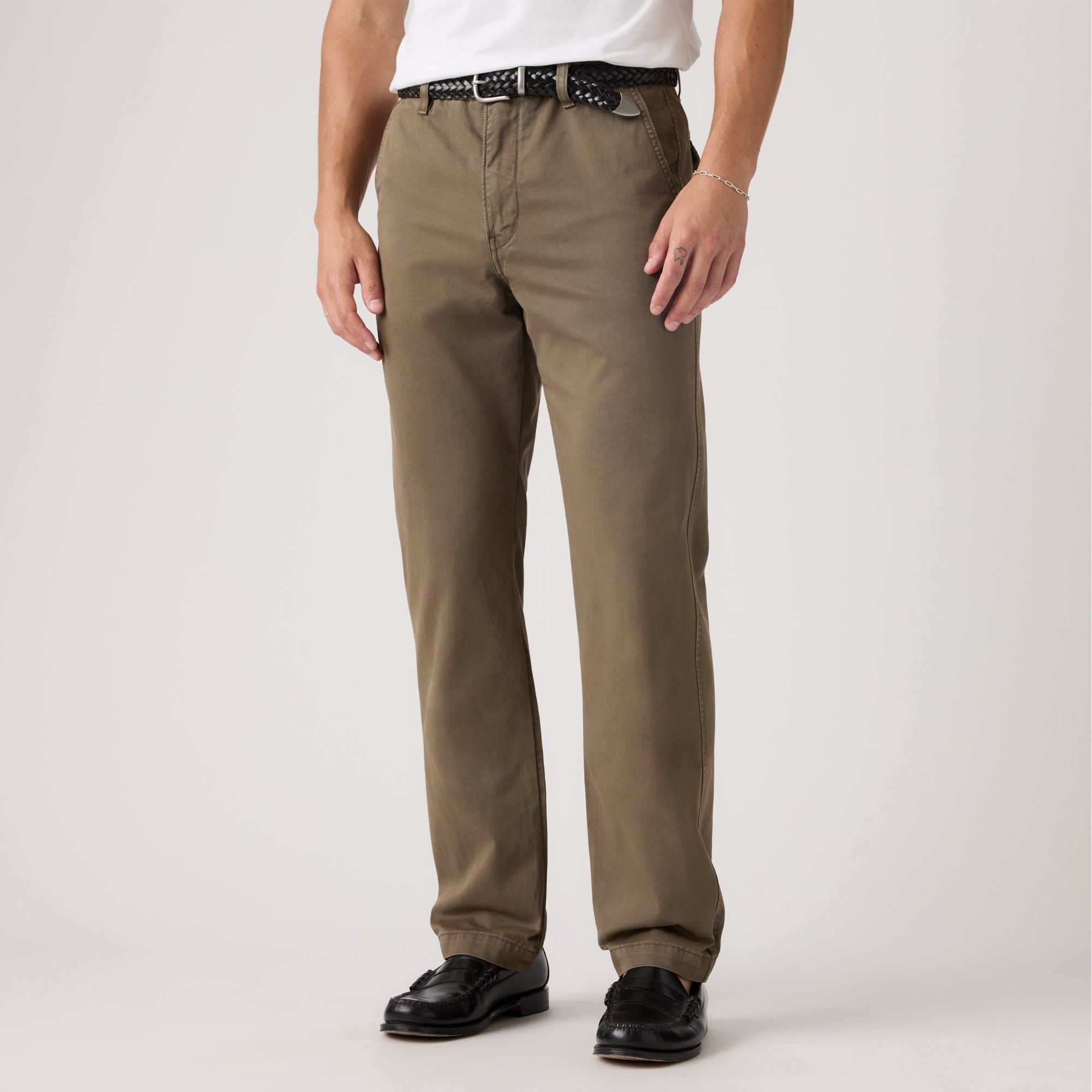 CHINON チノン　20PXL LEVI'S® MEN'S XX CHINO AUTHENTIC RELAXED - BROWN