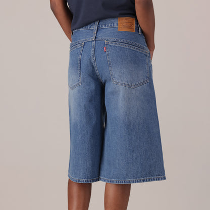 LEVI'S® WOMEN'S SUPER BAGGY JORTS - MED INDIGO - WORN IN