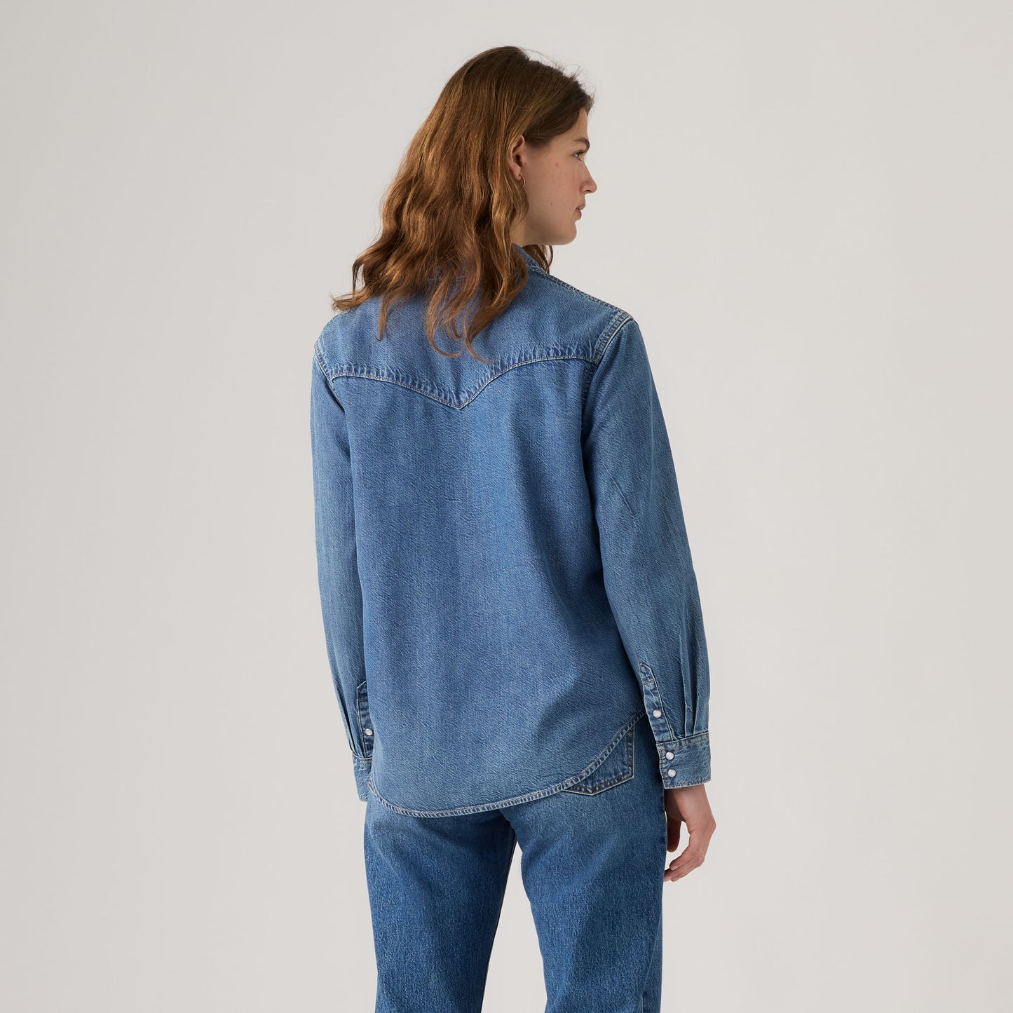 LEVI'S® WOMEN'S EVANS RELAXED WESTERN SHIRT - MULTI-COLOR