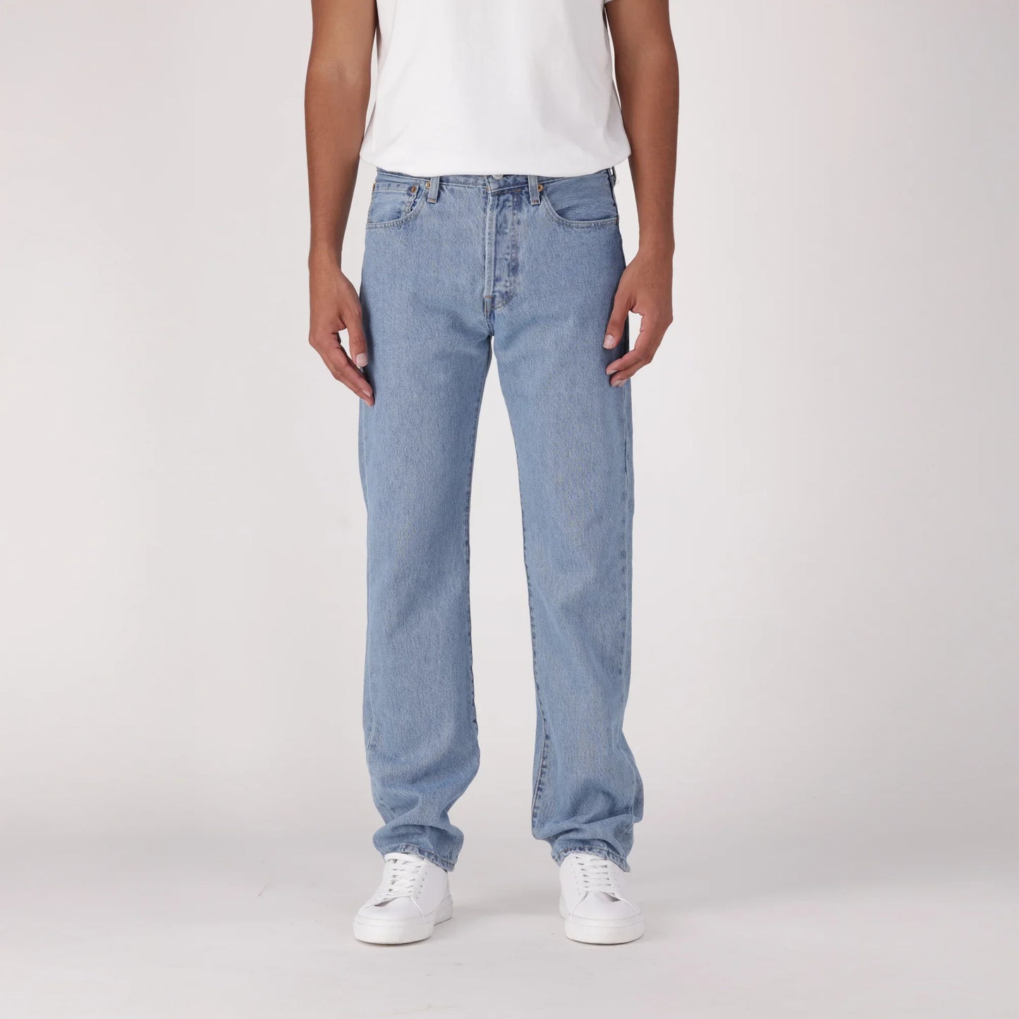 LEVI'S® MEN'S 501® ORIGINAL JEANS - LIGHT WASH