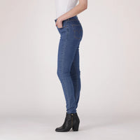 LEVI’S® WOMEN'S 721 HIGH-RISE SKINNY JEANS - MED INDIGO - FLAT FINISH