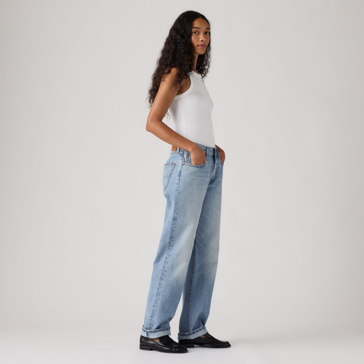 LEVI'S® WOMEN'S 501® '90S JEANS - MED INDIGO - WORN IN