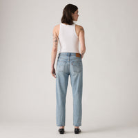 LEVI'S® WOMEN'S 501® ORIGINAL CROPPED JEANS - MED INDIGO - WORN IN