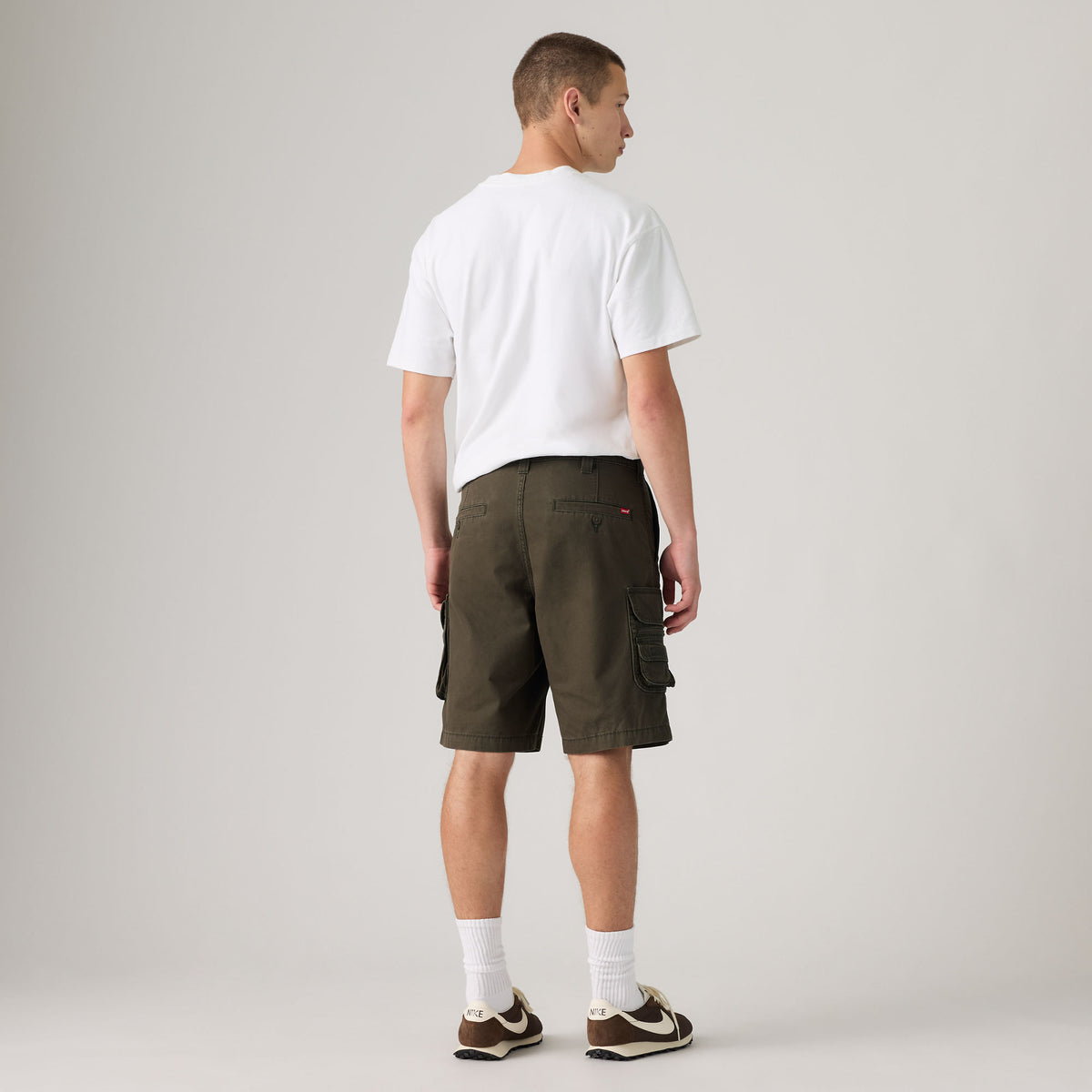 LEVI'S® MEN'S FISHING CARGO SHORTS - BROWN