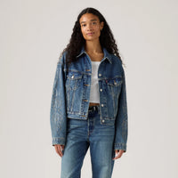 LEVI'S® WOMEN'S SHRUNKEN '90S TRUCKER JACKET - DARK INDIGO WORN IN