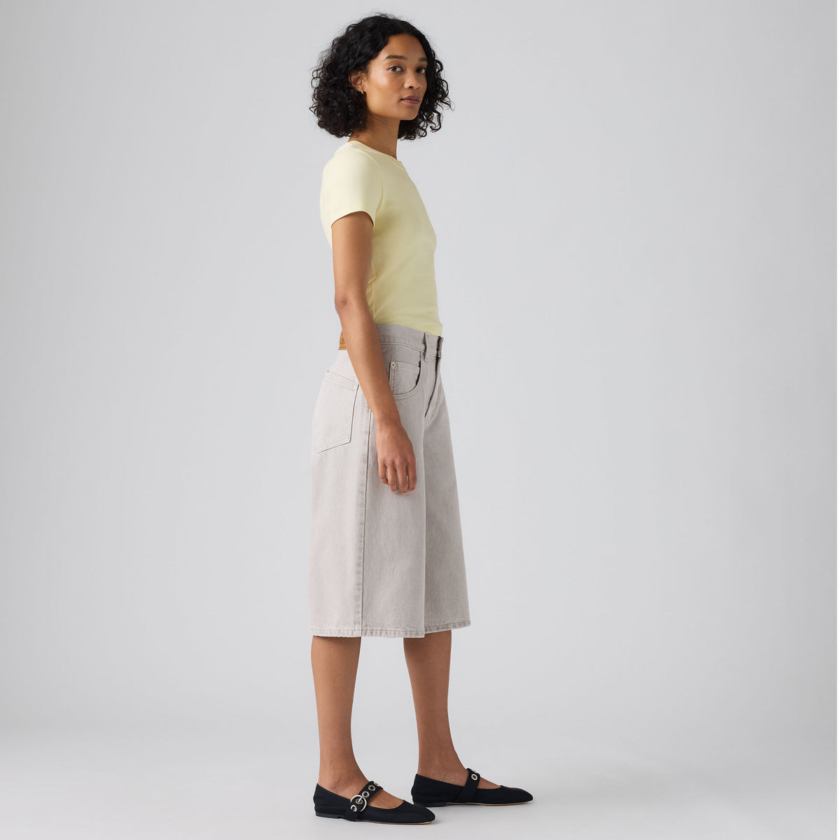 LEVI'S® WOMEN'S SUPER BAGGY JORTS - GREY