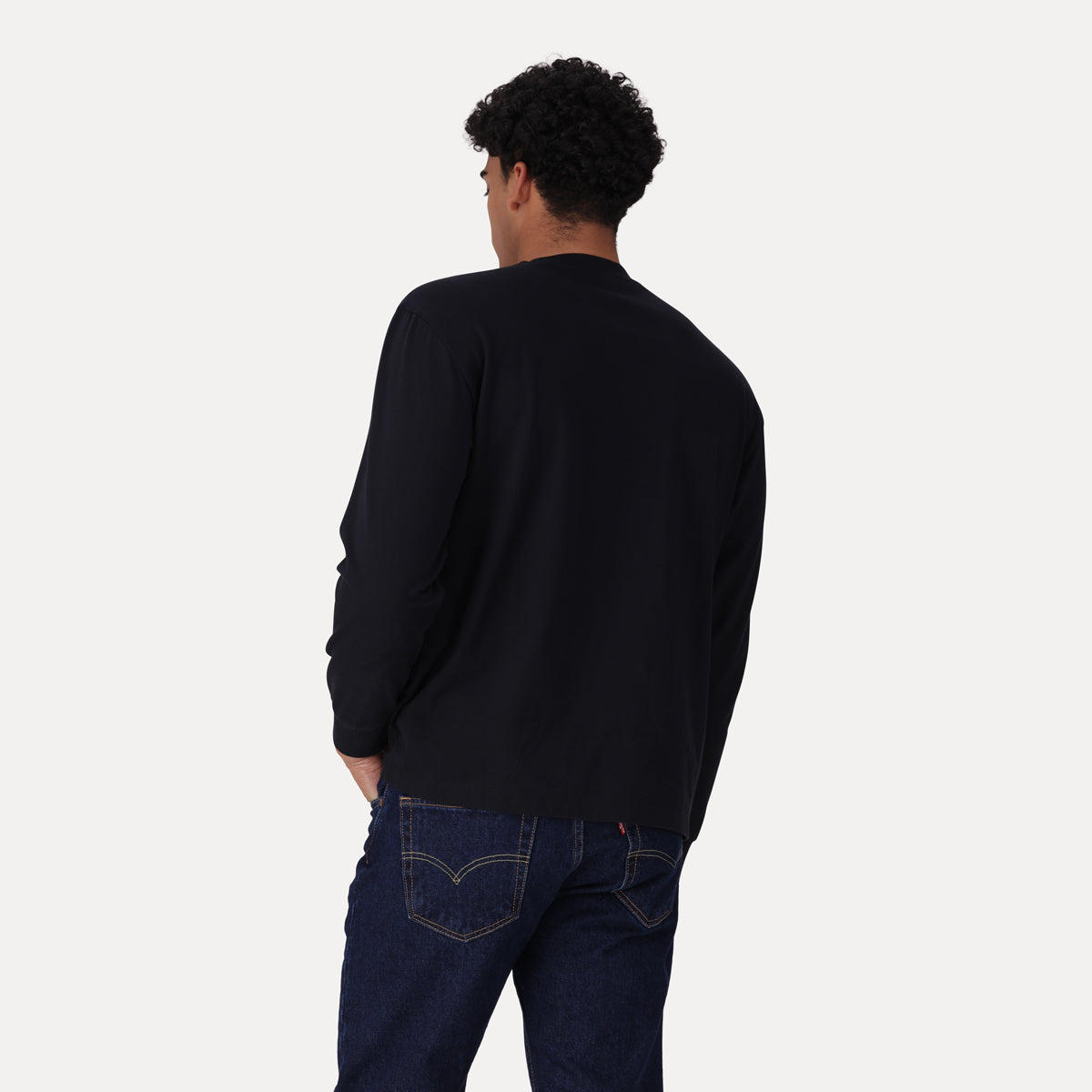 LEVI'S® MEN'S LONG-SLEEVE GRAPHIC AUTHENTIC T-SHIRT - BLACK