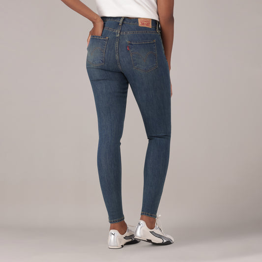 LEVI'S® WOMEN'S CURVY HIGH-RISE SUPER SKINNY  - MED INDIGO - WORN IN