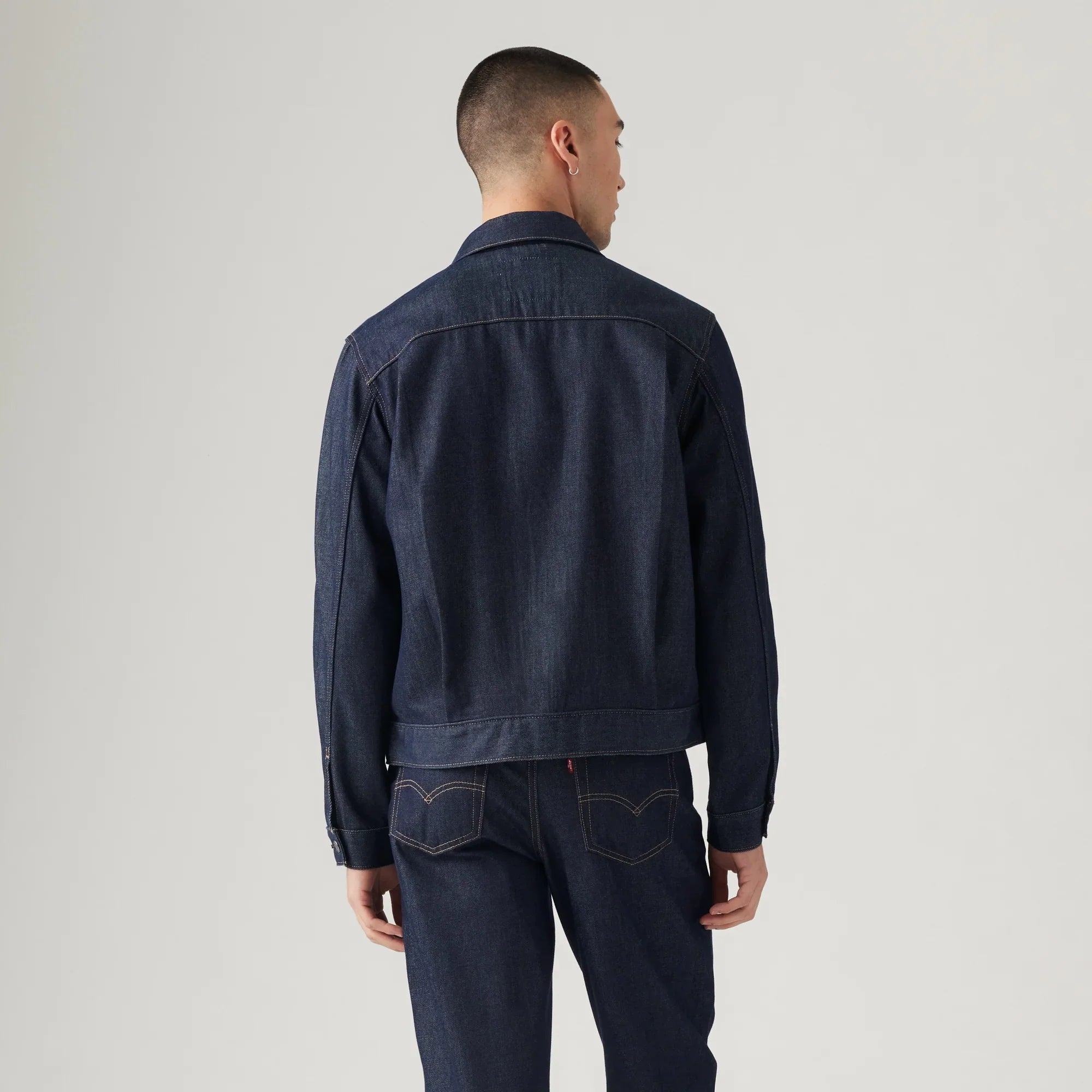 LEVI'S® WELLTHREAD® MEN'S TYPE II TRUCKER JACKET - DARK INDIGO - FLAT