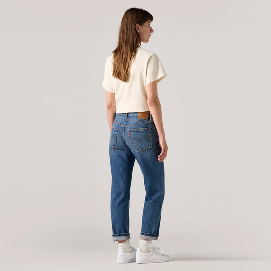 LEVI'S® WOMEN'S 501® ORIGINAL CROPPED JEANS - MED INDIGO - WORN IN