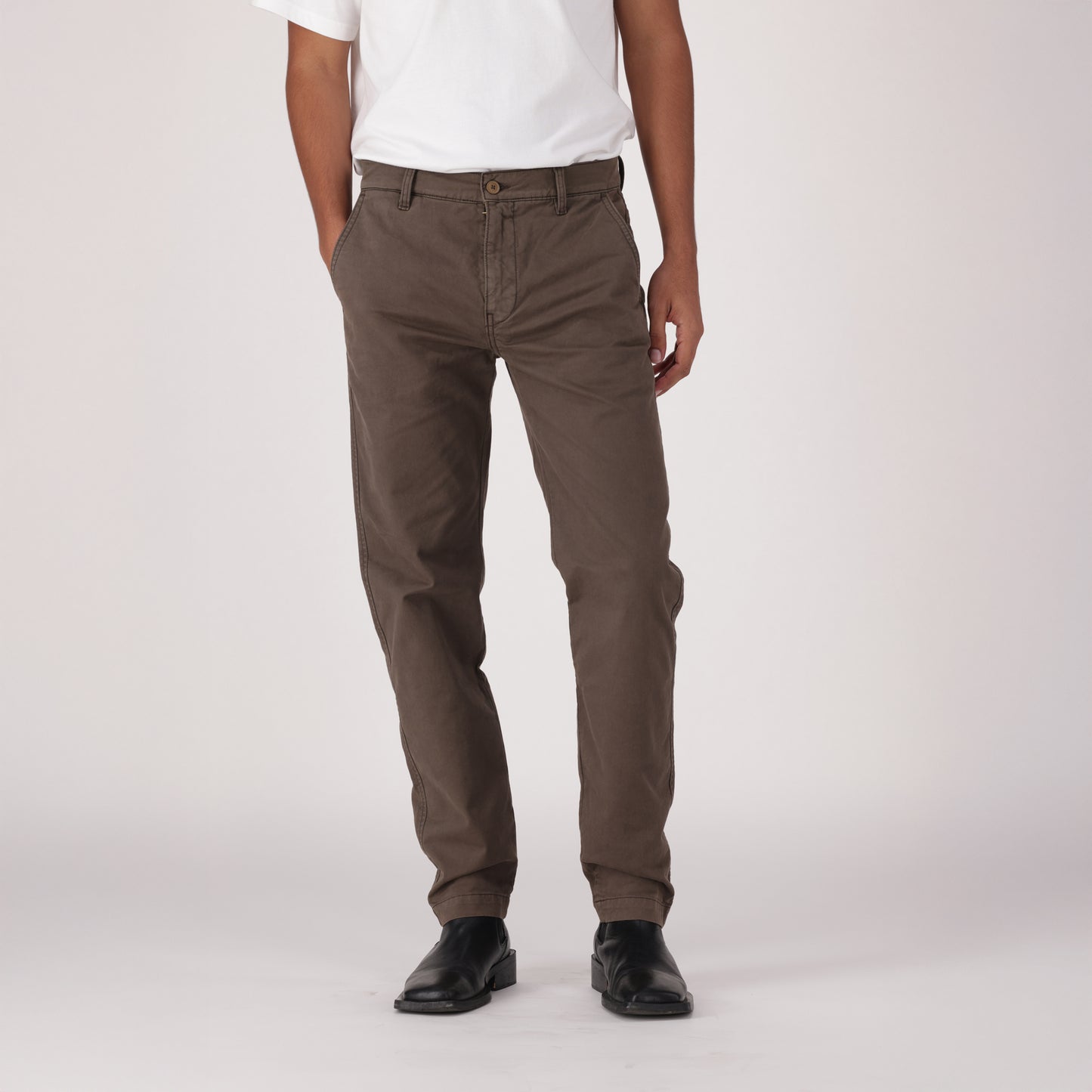 LEVI'S® MEN'S XX CHINO STANDARD TAPER - BROWN