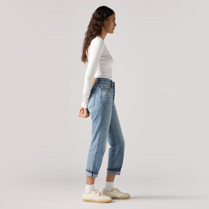 LEVI'S® WOMEN'S 501® ORIGINAL CROPPED SELVEDGE JEANS - MED INDIGO - WORN IN