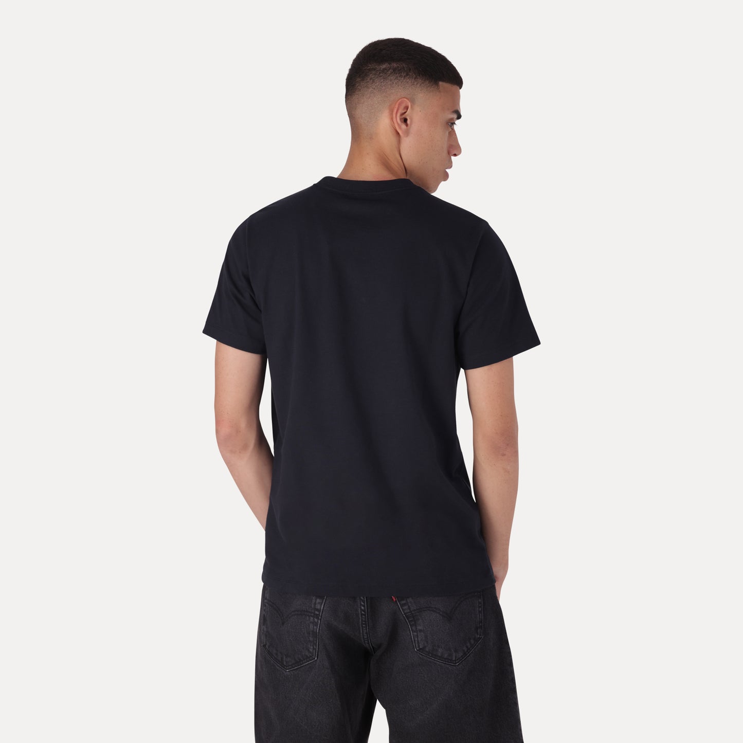 LEVI'S® MEN'S GRAPHIC SET-IN NECK T-SHIRT - BLACK