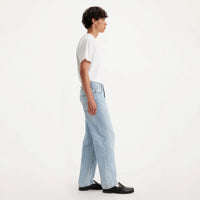 LEVI’S® MEN'S 568™ LOOSE STRAIGHT LIGHTWEIGHT JEANS - LIGHT WASH