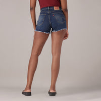LEVI'S® WOMEN'S 501® CURVE SHORTS - DARK INDIGO - WORN IN
