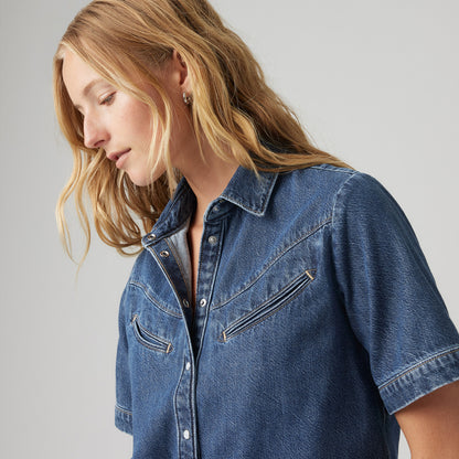LEVI'S® WOMEN'S RINOA CAMP SHIRT - MED INDIGO - FLAT FINISH