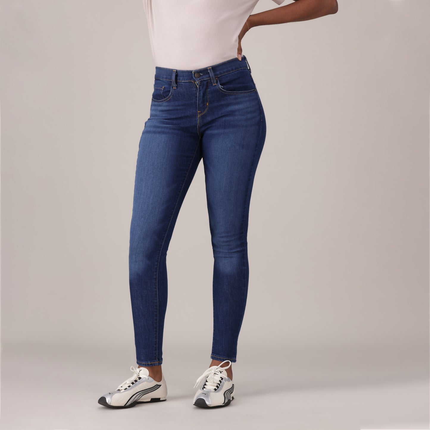 LEVI'S® WOMEN'S CURVY SKINNY  - DARK INDIGO  WORN IN