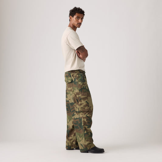 LEVI'S® MEN'S BAGGY FIELD CARGOS - GREEN