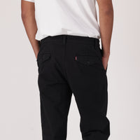 LEVI'S® MEN'S XX CHINO AUTHENTIC RELAXED - BLACK