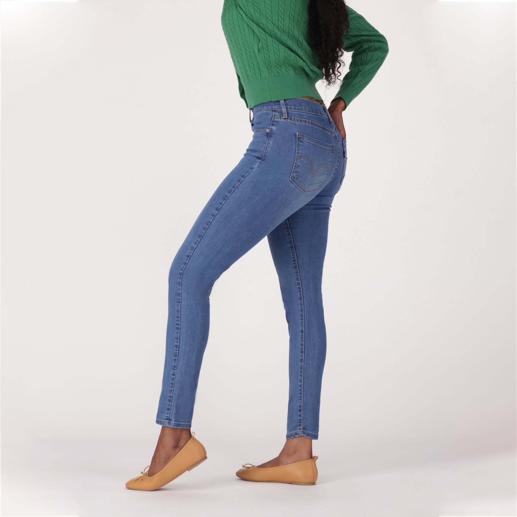 LEVI'S® WOMEN'S CURVY SUPER SKINNY  - MED INDIGO - WORN IN