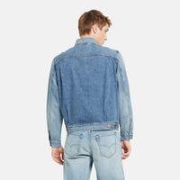 LEVI'S® MEN'S TYPE II TRUCKER JACKET - MED INDIGO - WORN IN