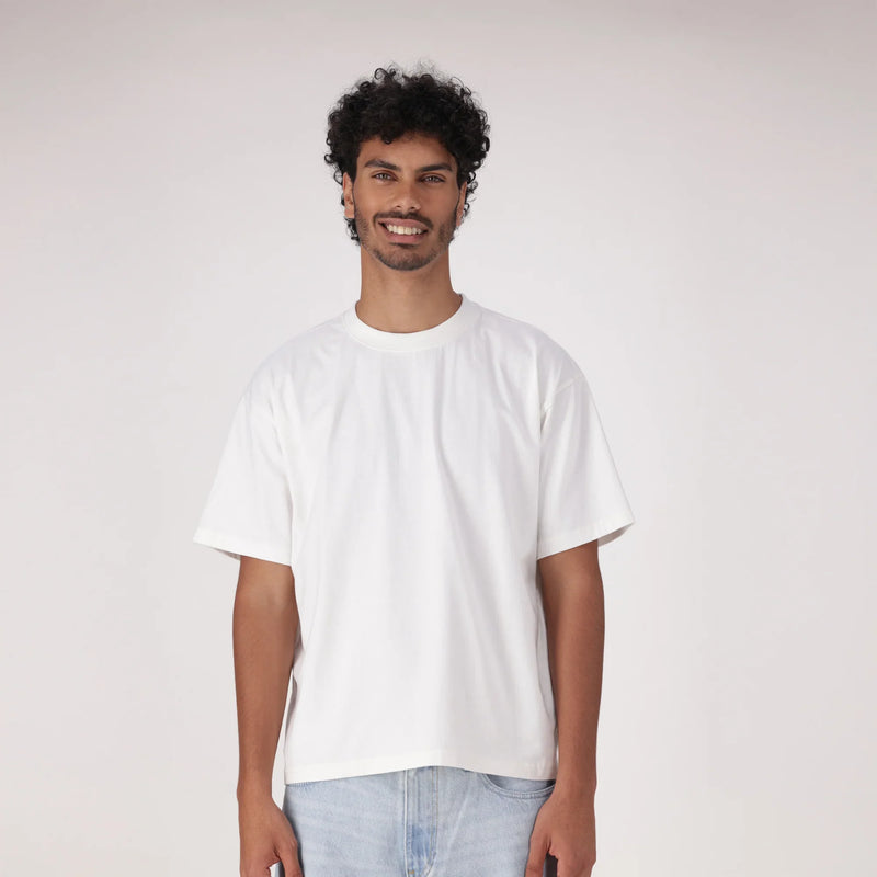 LEVI'S® MEN'S CROPPED BOXY TEE - WHITE