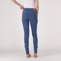 LEVI'S® WOMEN'S 720 HIGH-RISE SUPER SKINNY JEANS - MEDIUM WASH