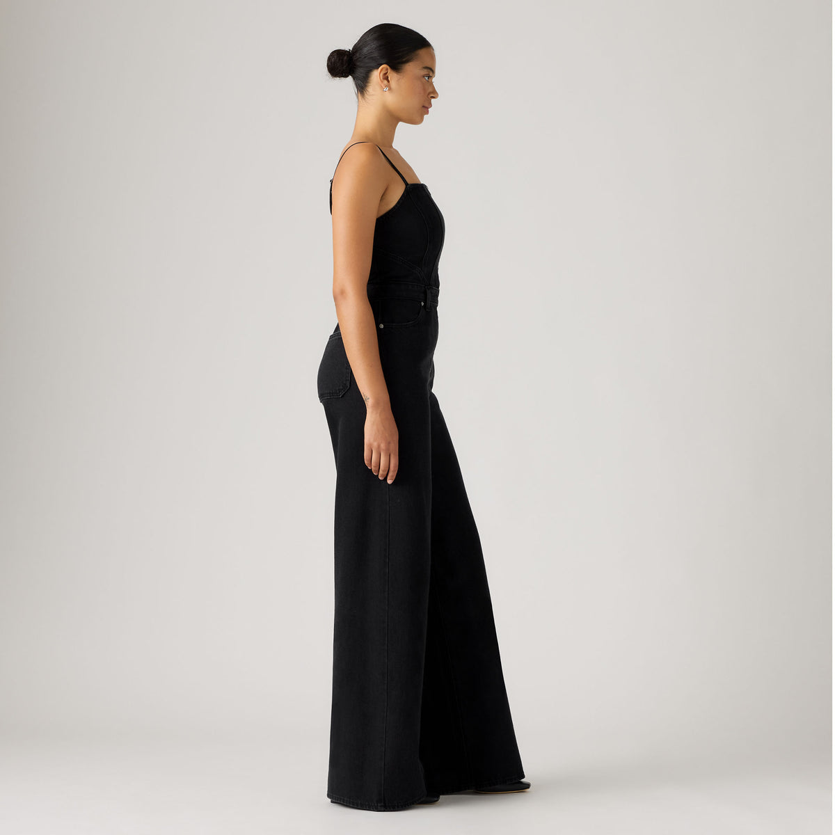 LEVI'S® WOMEN'S SEAMED JUMPSUIT - MED INDIGO - WORN IN