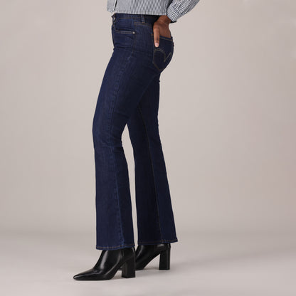 LEVI'S® WOMEN'S CURVY FLARE  - DARK INDIGO - FLAT FINISH