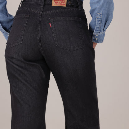 LEVI'S® WOMEN'S CINCH FLARE JEANS - BLACK