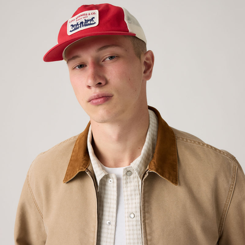 LEVI'S® MEN'S PRESIDIO TRUCKER CAP - REDS