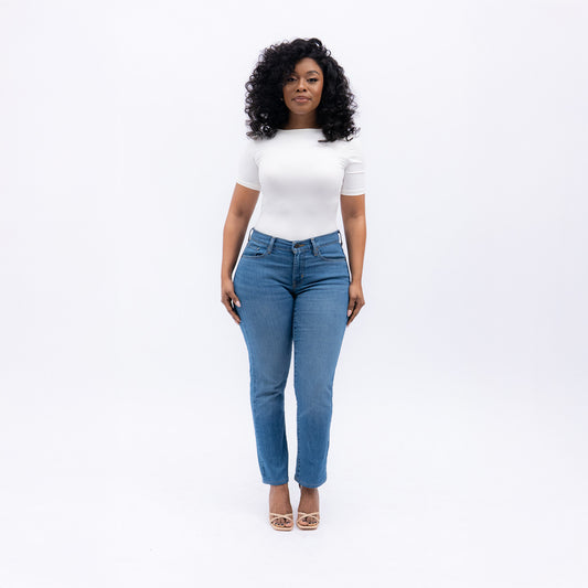 LEVI'S® WOMEN'S CURVY STRAIGHT - MED INDIGO - WORN IN
