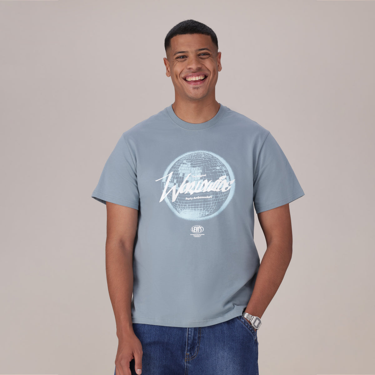 LEVI'S® MEN'S RELAXED FIT SHORT-SLEEVE GRAPHIC T-SHIRT - BLUE