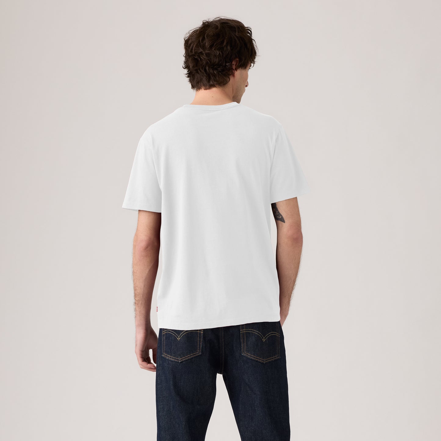 LEVI'S® MEN'S CLASSIC GRAPHIC T-SHIRT - MULTI COLOUR