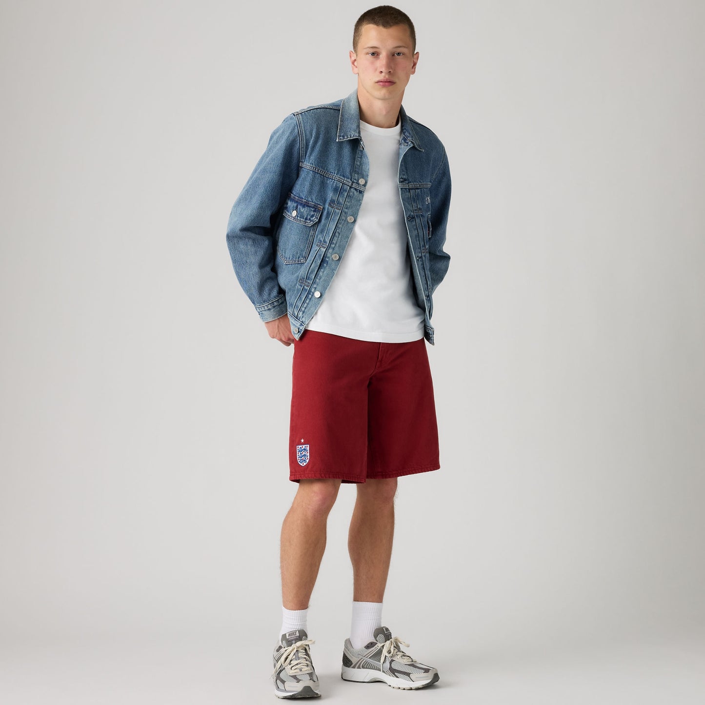 LEVI'S® ENGLAND FOOTBALL 478 BAGGY SHORTS - LIGHT INDIGO - WORN IN