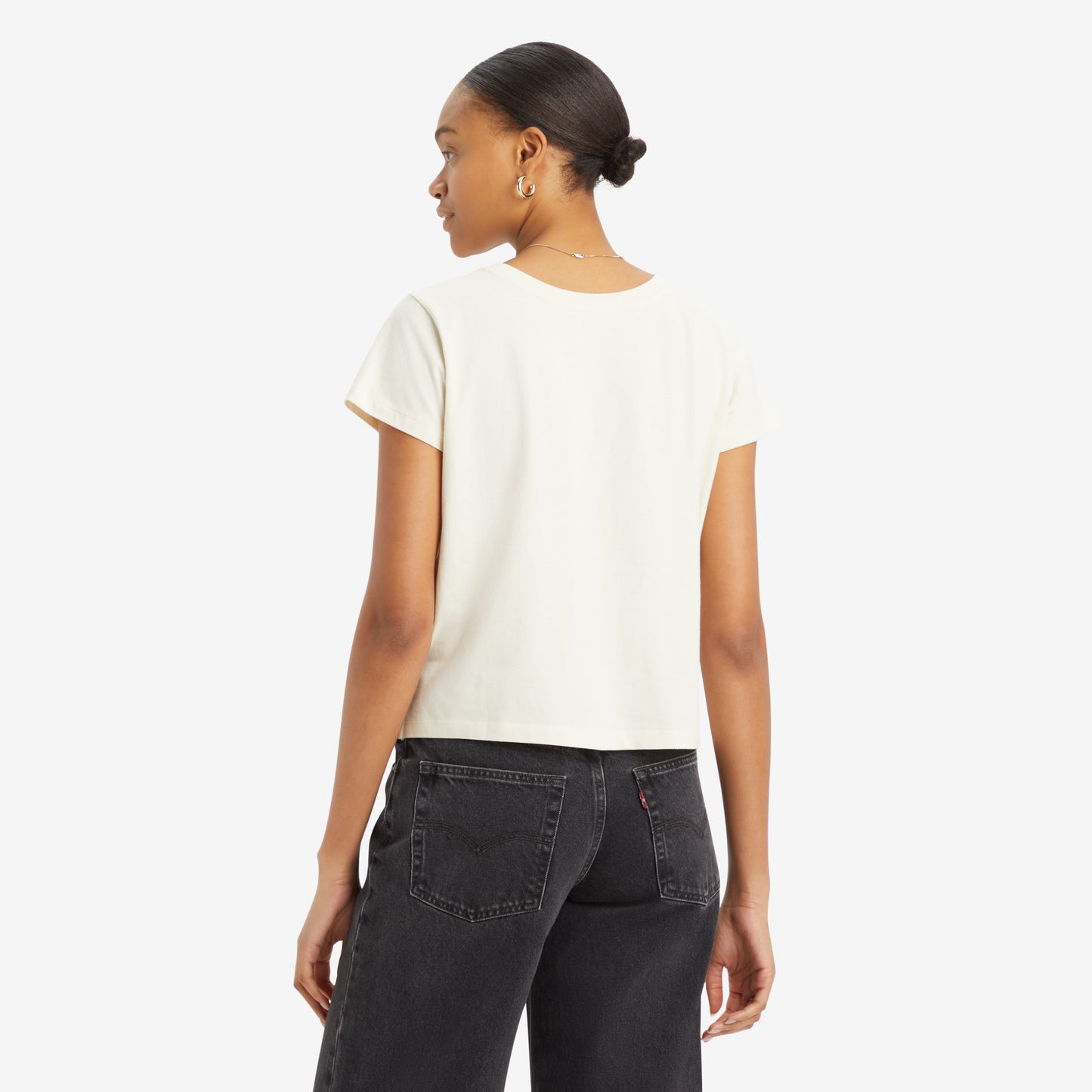 LEVI'S® WOMEN'S GRAPHIC BOXY T-SHIRT - WHITE