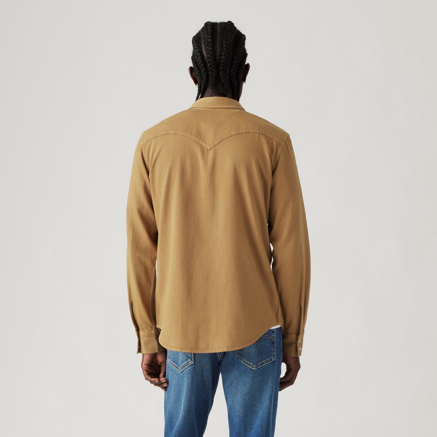 LEVI'S® MEN'S CLASSIC STANDARD FIT WESTERN SHIRT - TAN