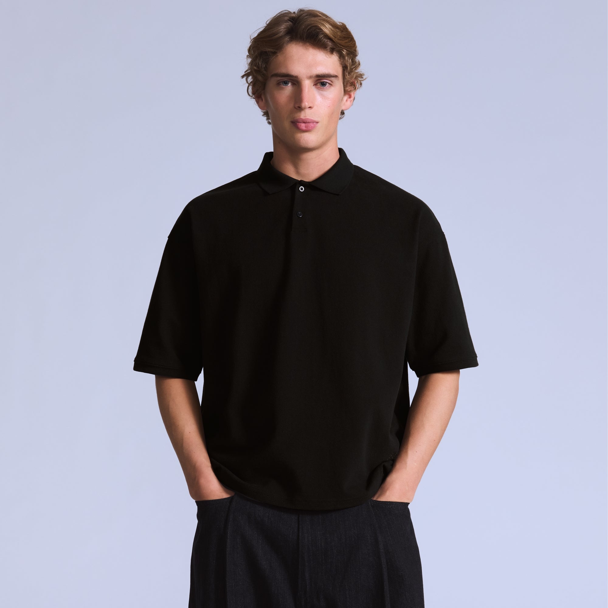 LEVI'S® BLUE TAB™ MEN'S CROPPED POLO - BLACK