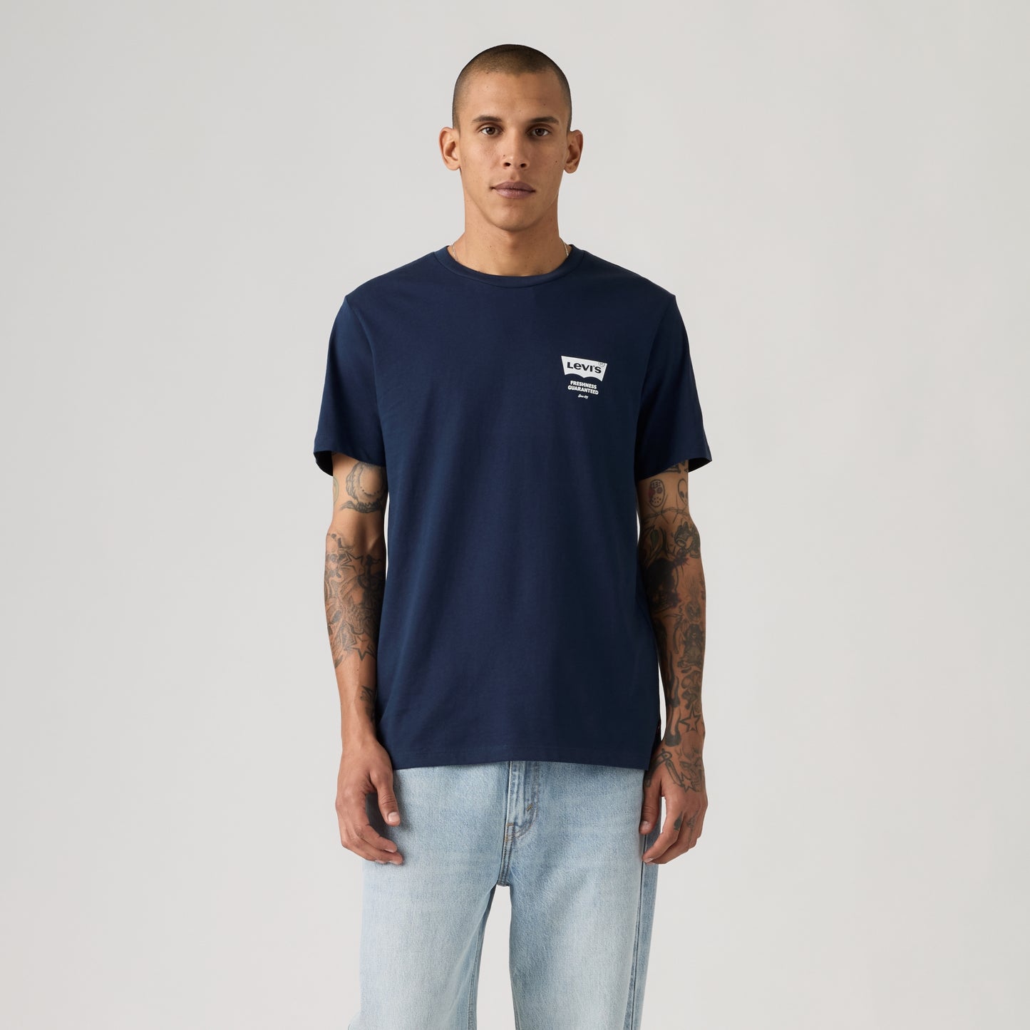 LEVI'S® MEN'S CLASSIC GRAPHIC T-SHIRT - BLUE
