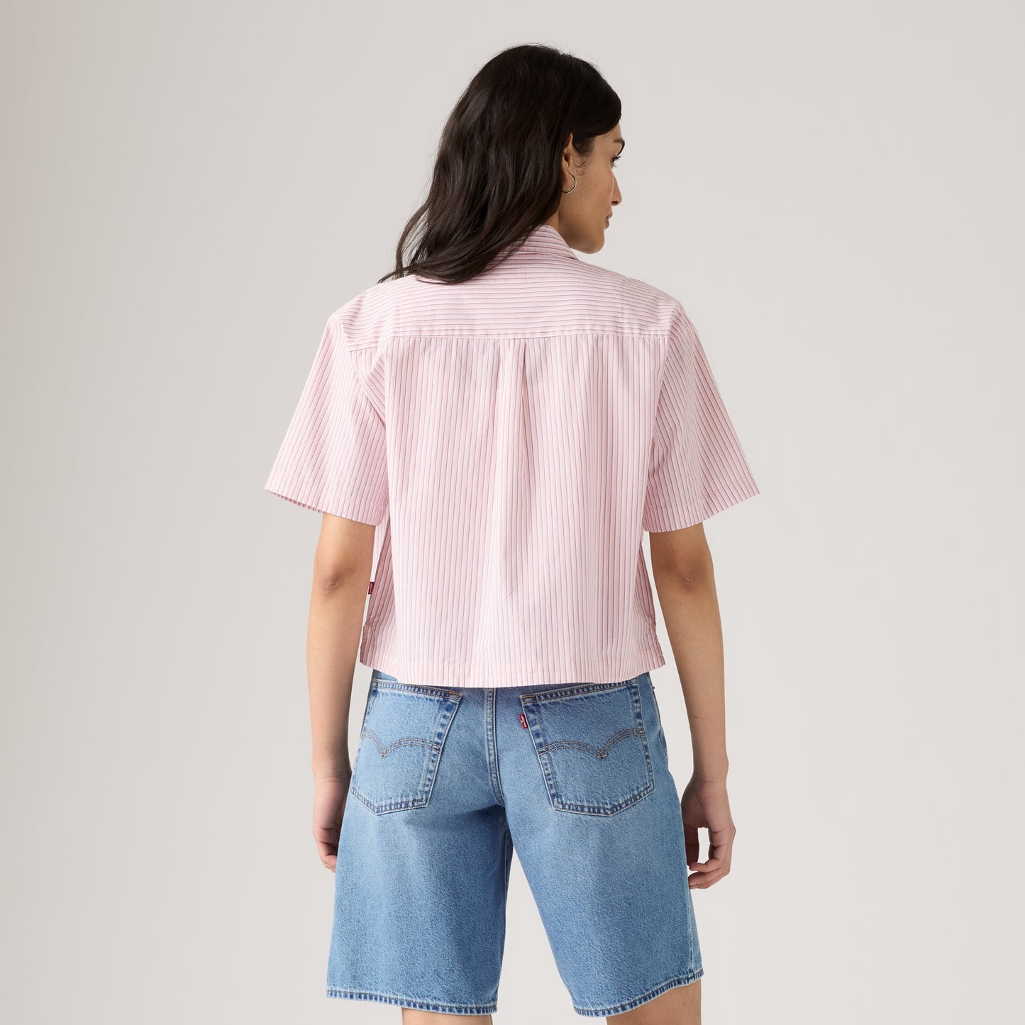 LEVI'S® WOMEN'S HARLIE SHORT-SLEEVE CROPPED SHIRT - MULTI COLOUR