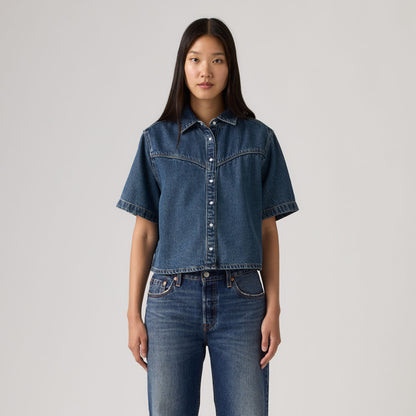 LEVI'S® WOMEN'S LOGAN SHORT-SLEEVE DENIM SHIRT - DARK INDIGO - WORN IN