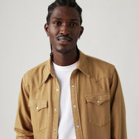 LEVI'S® MEN'S CLASSIC STANDARD FIT WESTERN SHIRT - TAN