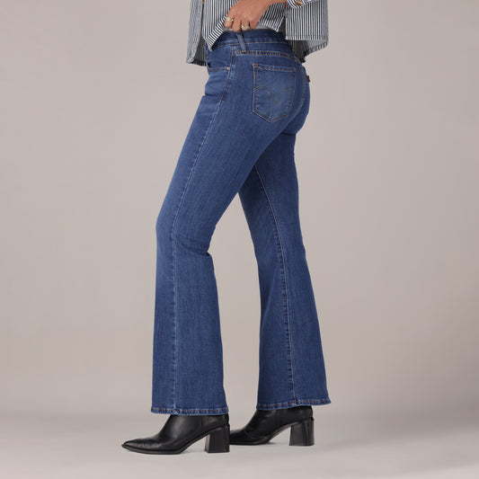 LEVI'S® WOMEN'S CURVY FLARE  - MED INDIGO - WORN IN