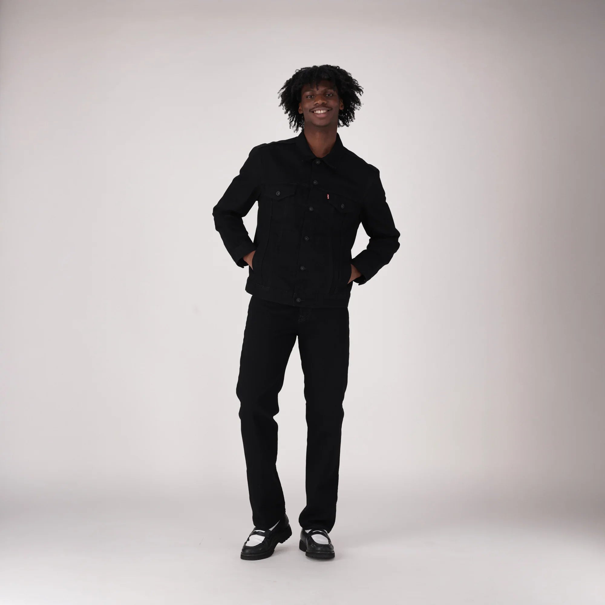 LEVI'S® MEN'S TRUCKER JACKET - BLACK
