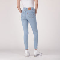 LEVI'S® WOMEN'S 720 HIGH-RISE SUPER SKINNY JEANS - MED INDIGO - WORN IN