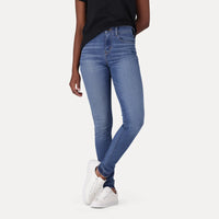 LEVI'S® WOMEN'S 720 HIGH-RISE SUPER SKINNY JEANS - MED INDIGO - WORN IN