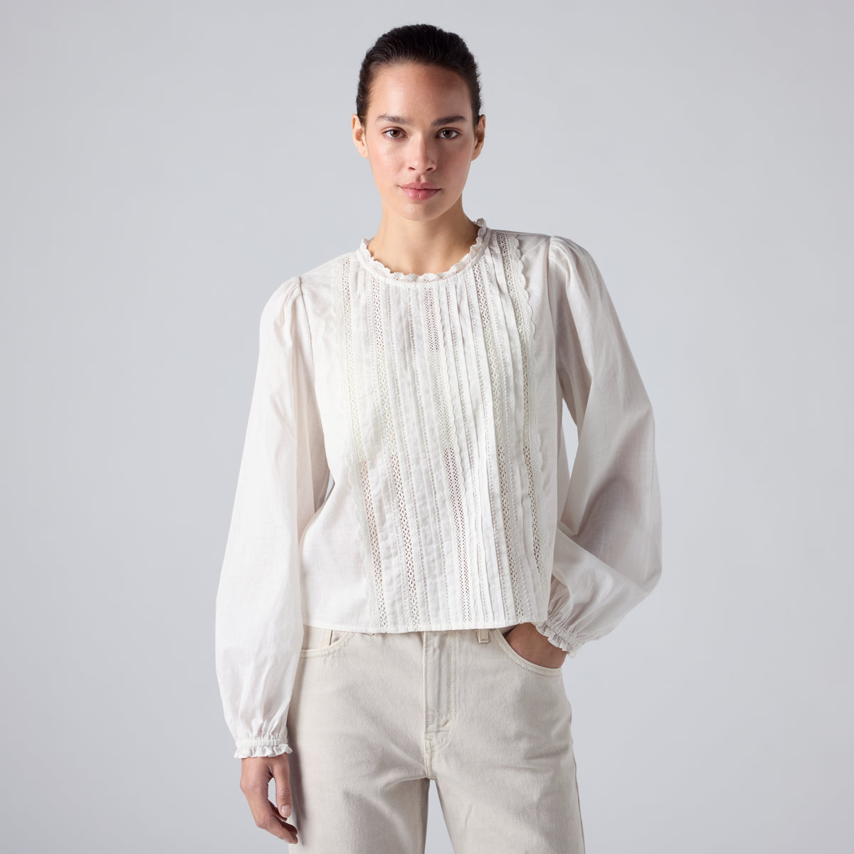 LEVI'S® WOMEN'S HAN LONG-SLEEVE BEADED BLOUSE - NEUTRAL