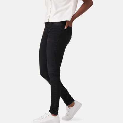 LEVI'S® WOMEN'S 720 HIGH-RISE SUPER SKINNY JEANS - BLACK